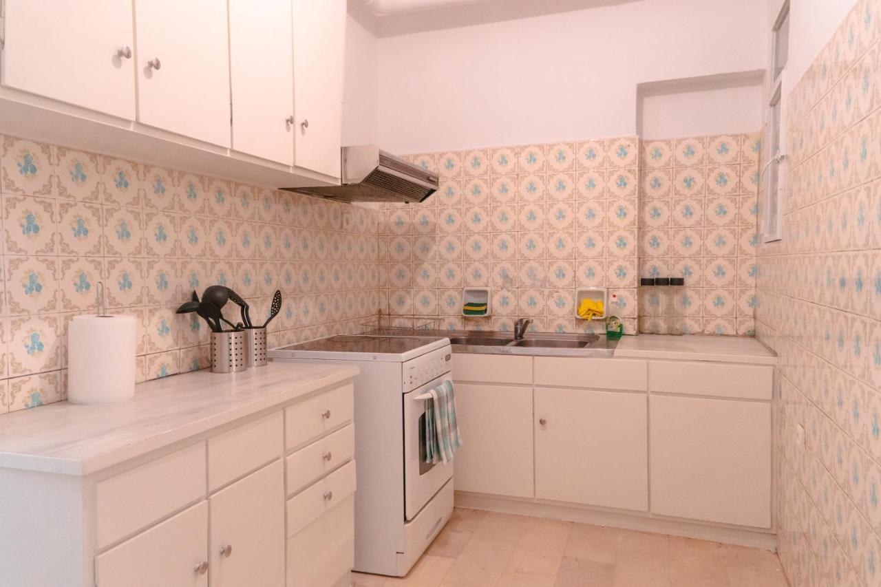 Apartment In Center Of Athena Bagian luar foto