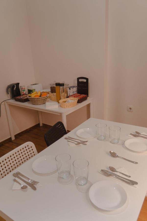 Apartment In Center Of Athena Bagian luar foto